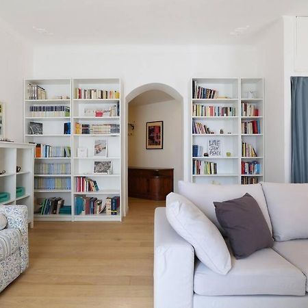 Appartement Primopiano - Rinuccini à Milan Extérieur photo