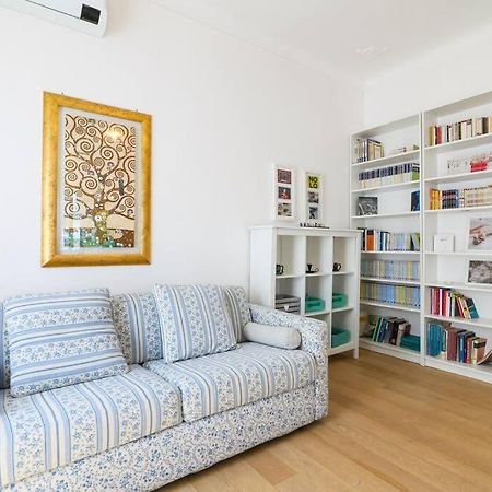 Appartement Primopiano - Rinuccini à Milan Extérieur photo