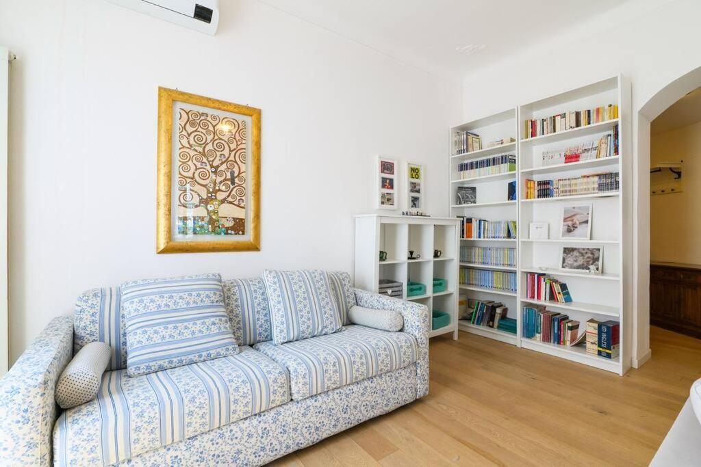 Appartement Primopiano - Rinuccini à Milan Extérieur photo