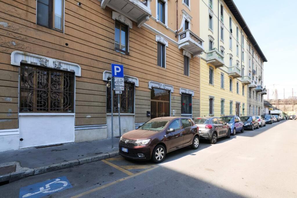 Appartement Primopiano - Rinuccini à Milan Extérieur photo