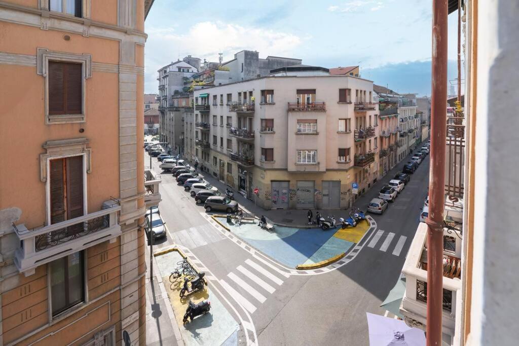 Appartement Primopiano - Rinuccini à Milan Extérieur photo