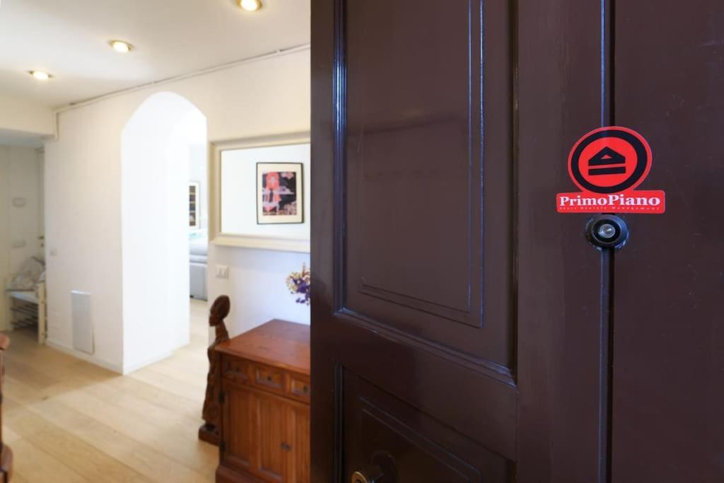 Appartement Primopiano - Rinuccini à Milan Extérieur photo