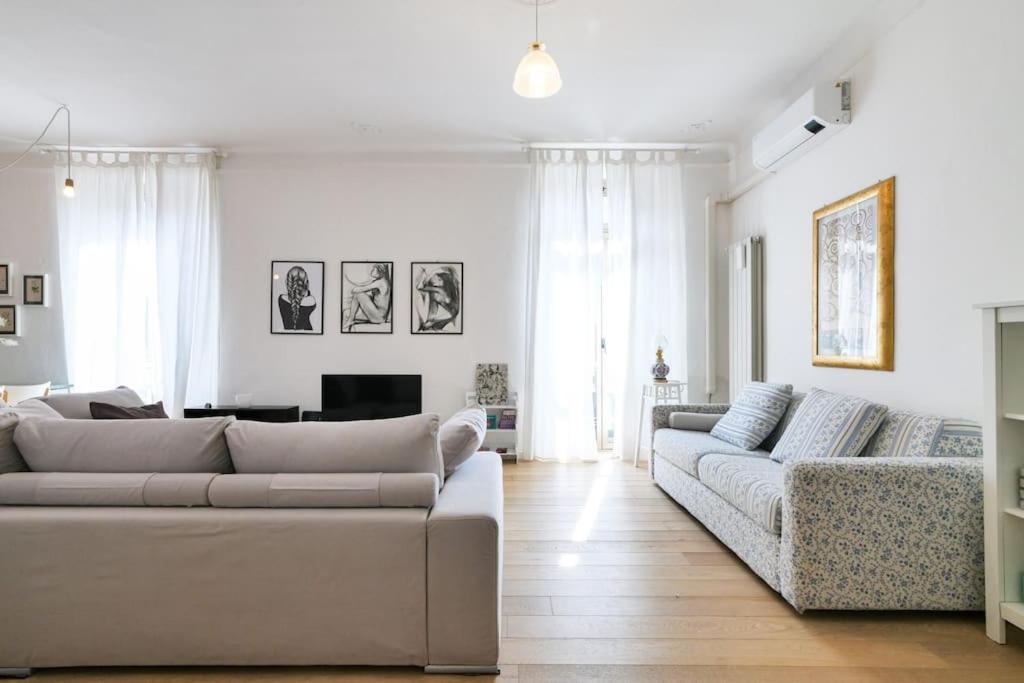 Appartement Primopiano - Rinuccini à Milan Extérieur photo