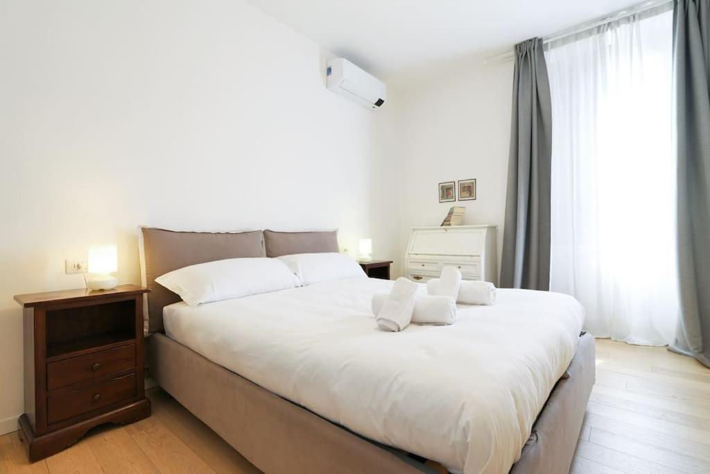 Appartement Primopiano - Rinuccini à Milan Extérieur photo